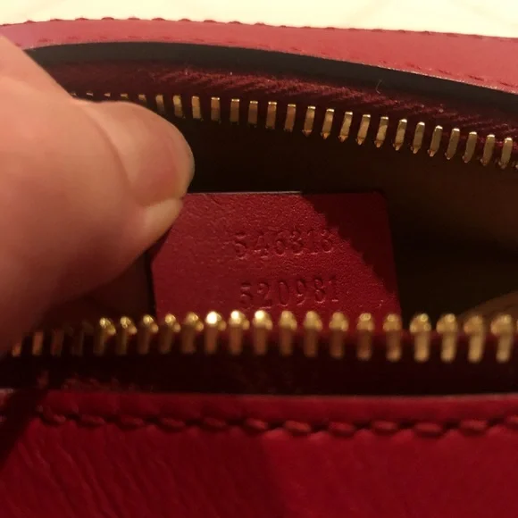 RARE  Authentic Gucci Purse - Picture 7 of 10